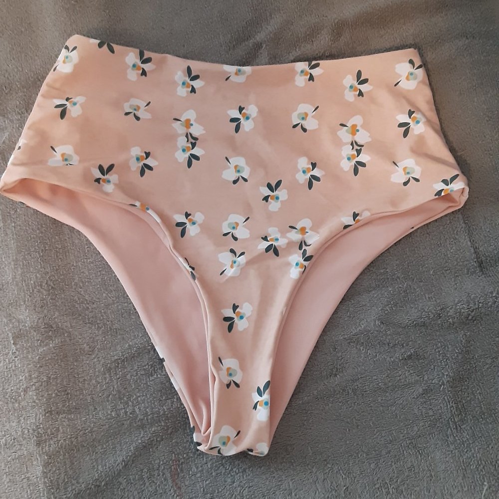 NWOT Pale Blush Pink High Waist Hi Cut Bikini Bottoms